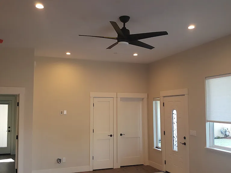 301 Mayfield Dr #309 — Photo 6