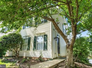 20430 Herring Pond Ter, Sterling, VA 20165