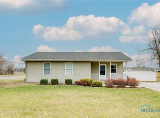 1203 Magnolia St, Defiance, OH 43512