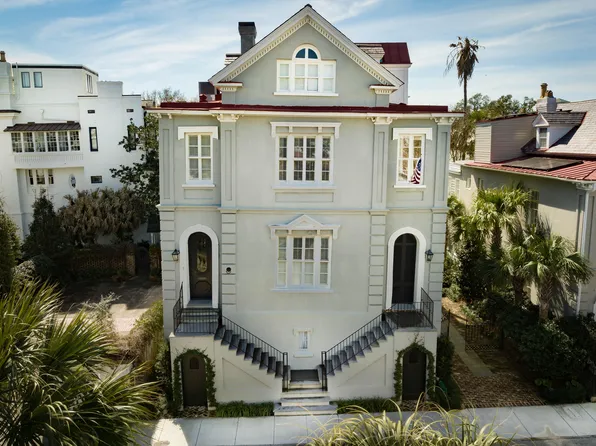 1 Water St, Charleston, SC 29401