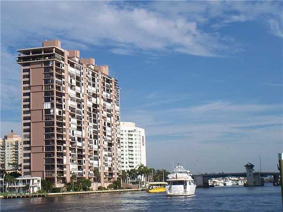 2nd image of 936 Intracoastal Drive #20-E
