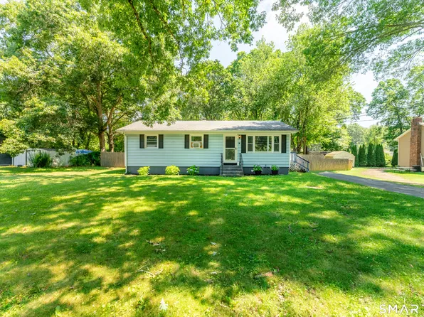 13 South Street, Plainfield, CT 06374