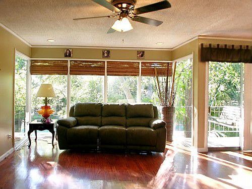 4th image of 8211 Katy Fwy APT 21