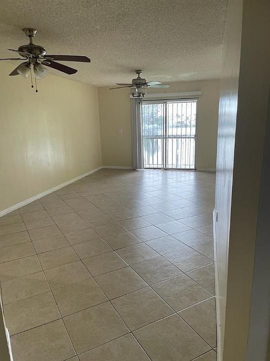 2nd image of 2510 W 67th Pl #204-23