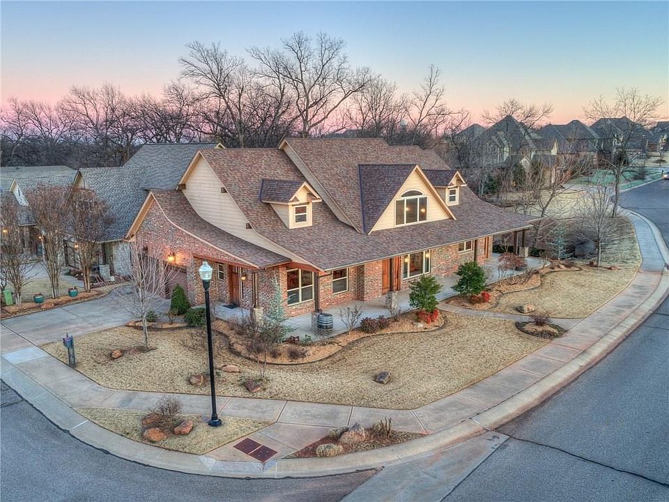1st image of 2100 Turtle Creek Dr