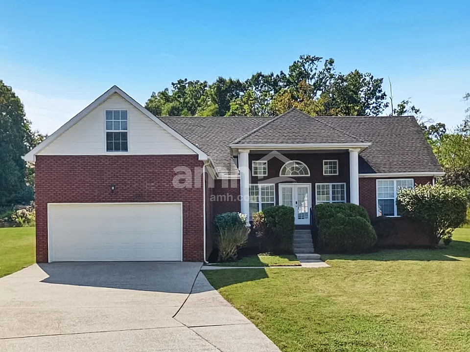 4017 Omaha Ct