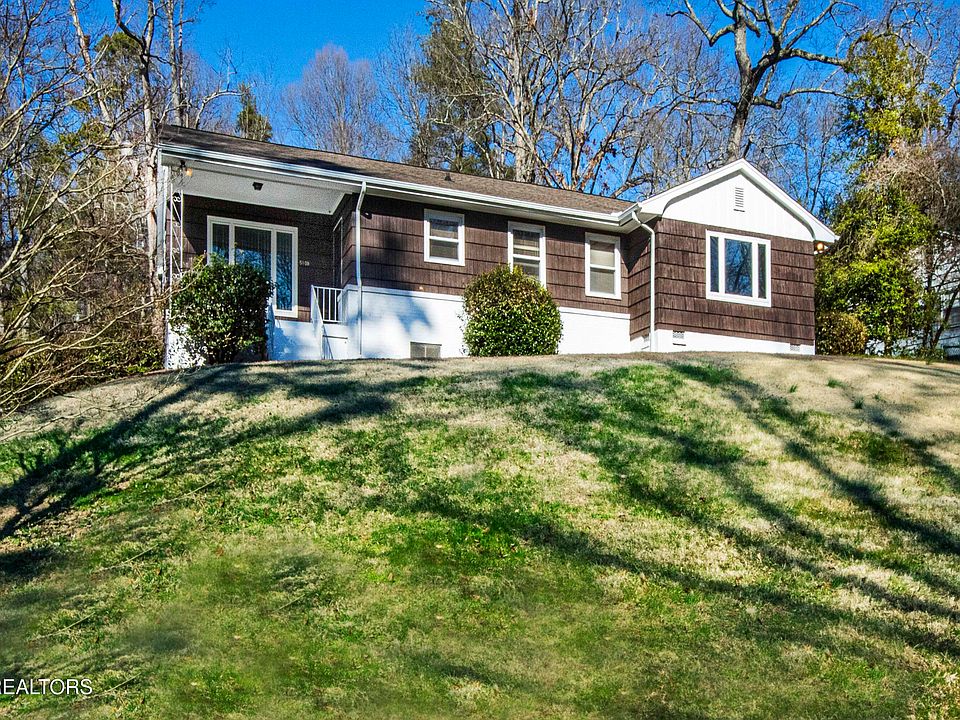 1st image of 5109 Green Valley Dr