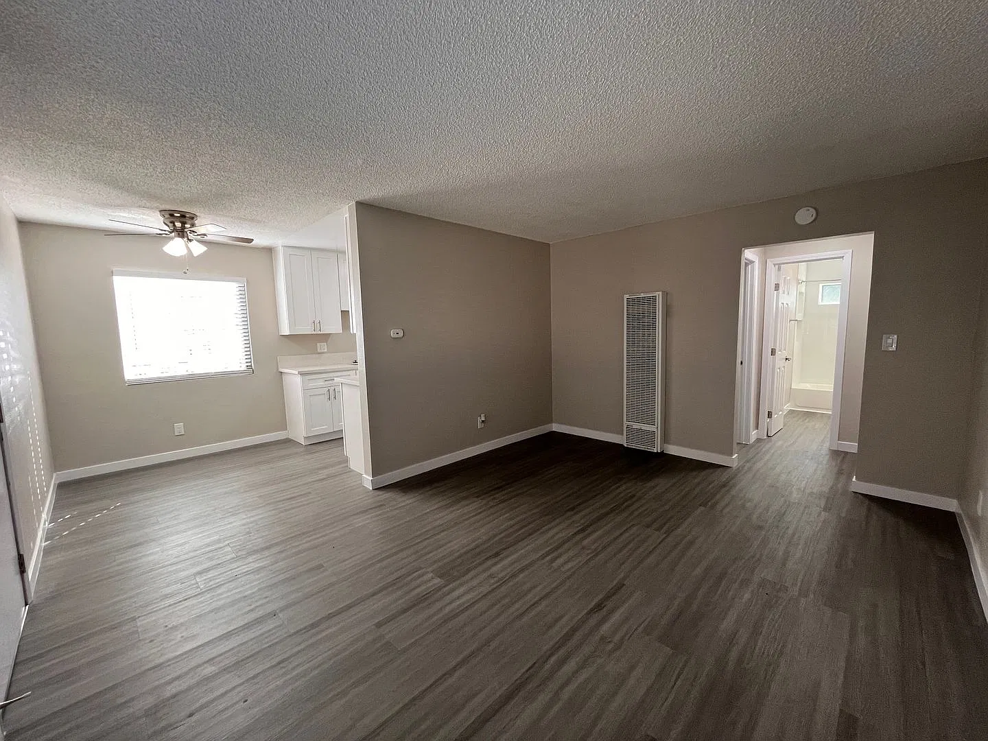0033 BERRO ASSETS BUILDING — Photo 2