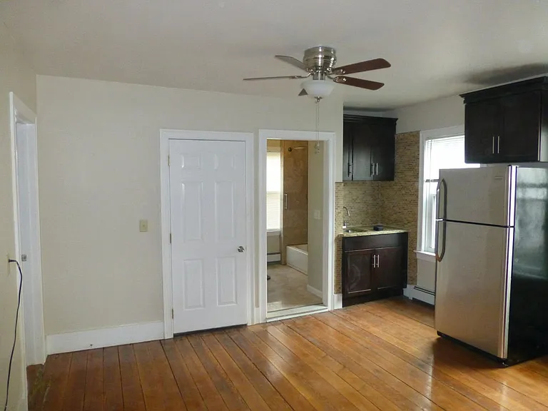 472 Prairie Ave #1 — Photo 3