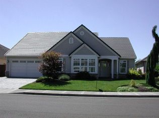 6236 Nicklaus Loop N, Keizer, OR 97303