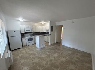 925 NE 17th Ave APT 4, Fort Lauderdale, FL 33304