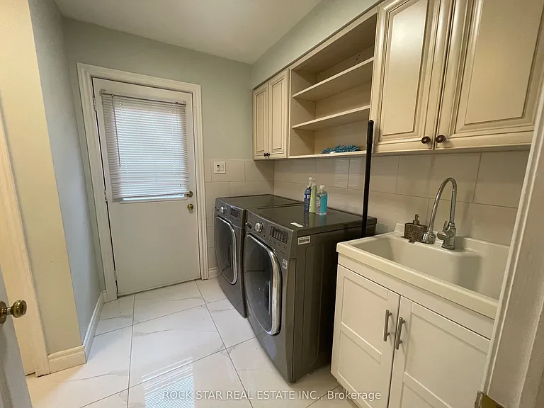 106 Milbourne Cres — Photo 15