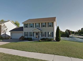 1401 Bedford Ln, Appleton, WI 54915