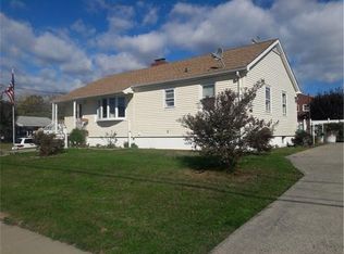 62 Loretta St, Hopelawn, NJ 08861