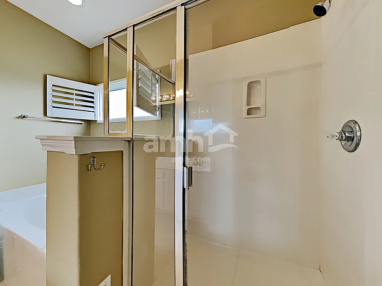 1714 Dryden Dr — Photo 9