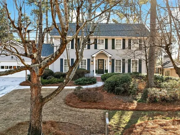 1127 Aurora Ct, Dunwoody, GA 30338