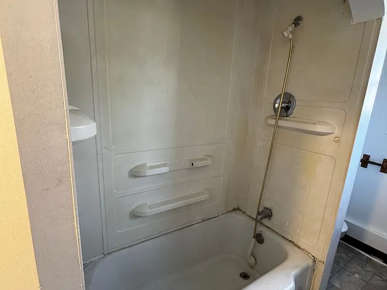 1254 Willow St — Photo 8