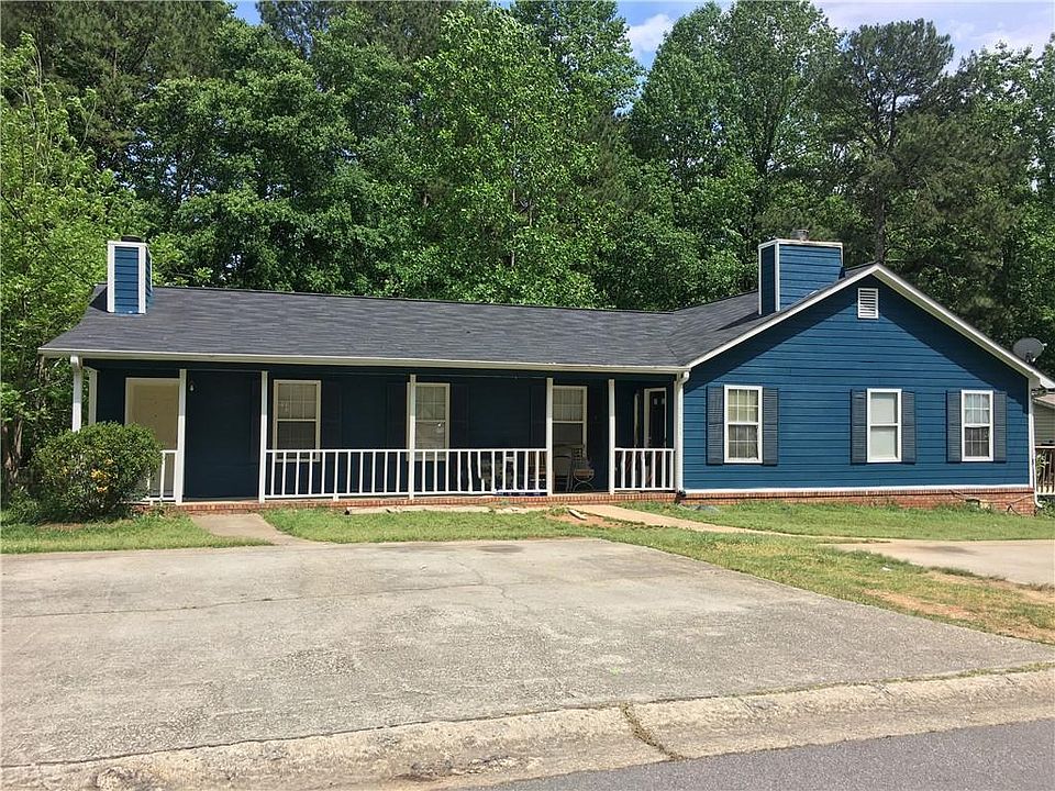 1st image of 2113 Valley Oaks Dr SE