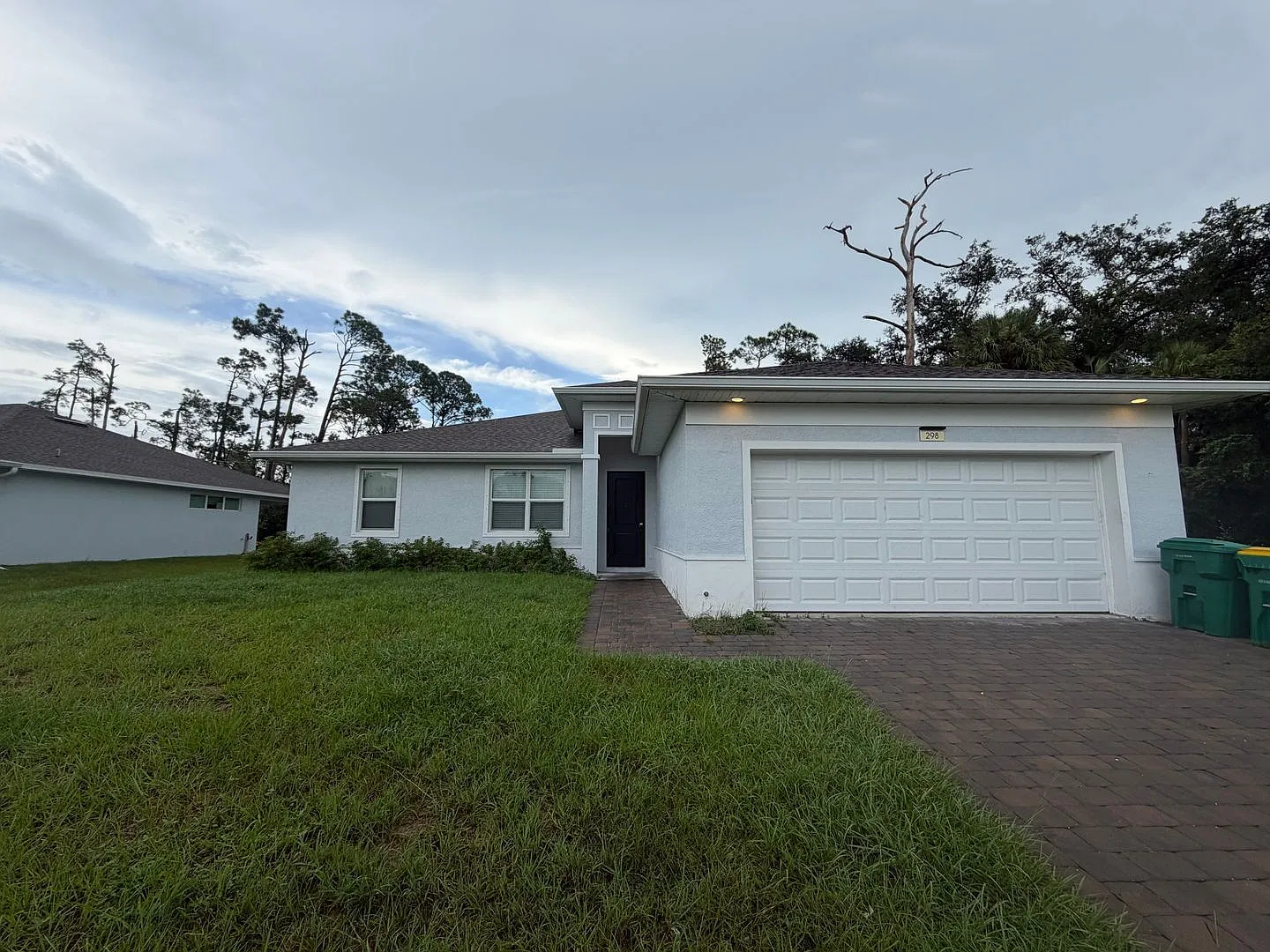 4 bed, 2.0 bath, 1914 sqft, $2,195 — Photo 1