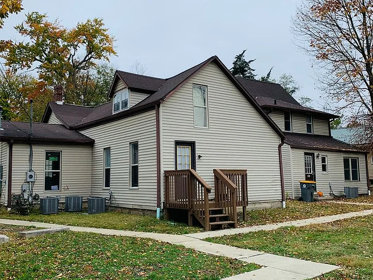 416 N Lincoln St — Photo 46