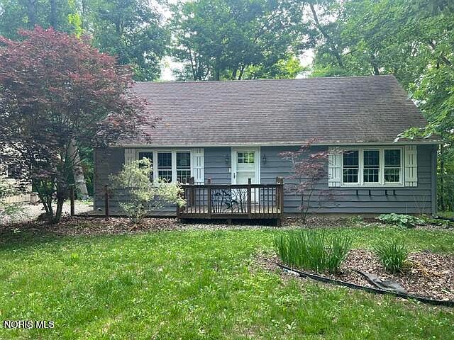 1st image of 480 Seneca Dr