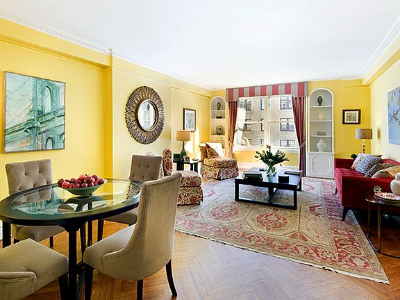 2nd image of 607 W End Ave #10A