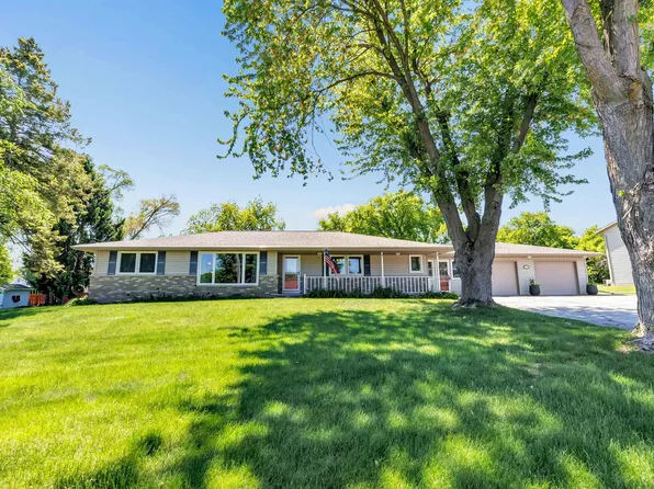 3093 Glendale Ave, Green Bay, WI 54313
