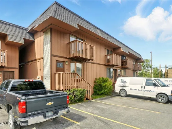 4511 Folker St, Anchorage, AK 99507