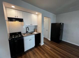 708 Fairmount Ave #B, Philadelphia, PA
