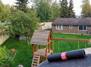 2398 Waldron Dr, Anchorage, AK 99507