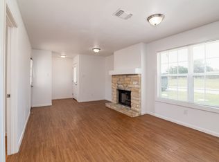 200 Butler Ranch Rd APT 3C, Dripping Springs, TX 78620