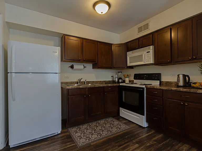 7011 Astor Ave #F2 — Photo 2