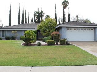 7208 School House Ln, Bakersfield, CA