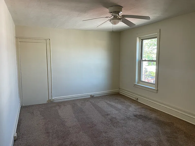 614 Penn Ave #3 — Photo 6