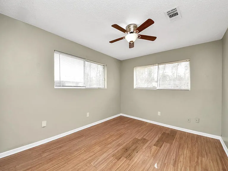 1006 Perry St #100 — Photo 29