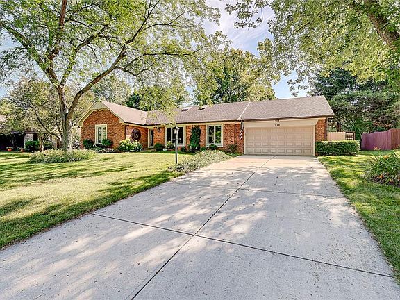 2nd image of 239 Yorkshire Cir