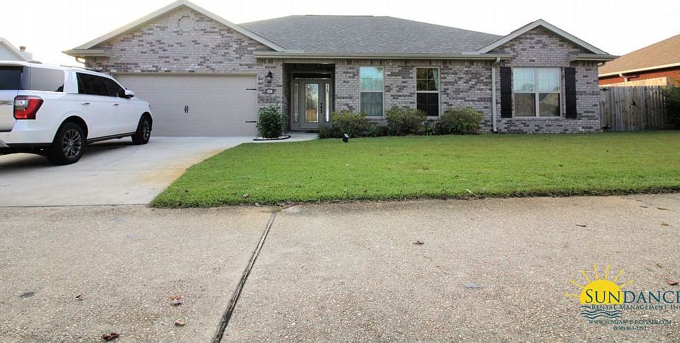1st image of 438 Bay Oaks Dr