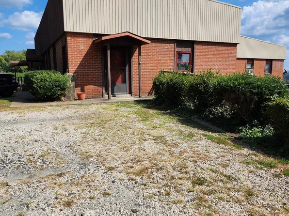 91 Ellis St #3, Marion, NC 28752