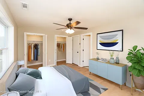 2 bed, 1.5 bath, 975 sqft, $2,500 — Photo 4