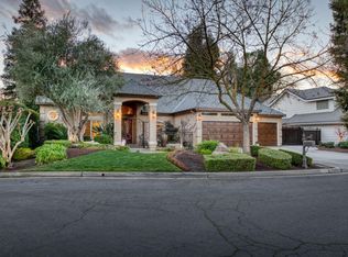 982 E Windsor Cir, Fresno, CA 93720