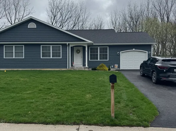 11 Orleans Ave #11B, Batavia, NY 14020