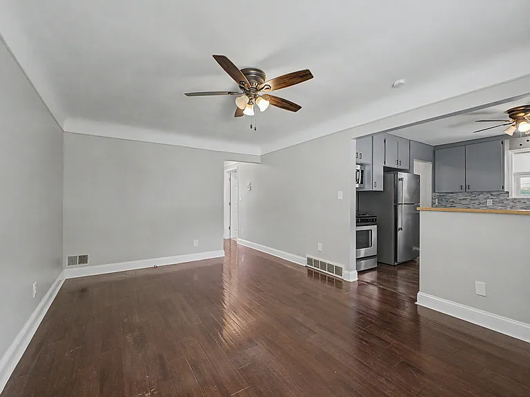 5375 Mayfair St — Photo 3