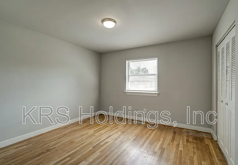 5244 Goolsby Ct — Photo 14
