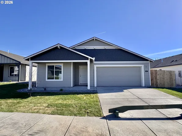 862 NE Laurel Springs Dr, Hermiston, OR 97838