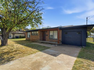 613 Crestview Dr, Granbury, TX, 76048