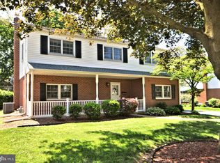 2916 Sheffield Dr, Plymouth Meeting, PA 19462