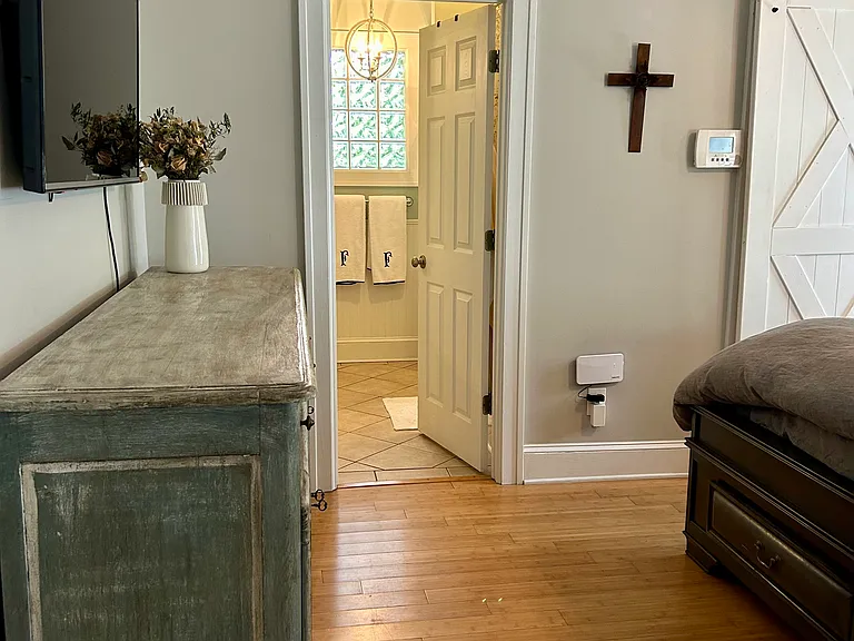 1058 Gilbert St SE — Photo 15