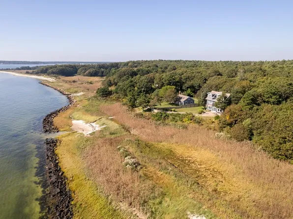 81-81B Towhee Rd #B, Wareham, MA 02571