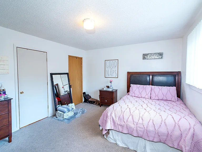 Campus Village — Photo 17