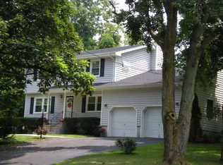 309 Roosevelt Ave, Piscataway, NJ 08854